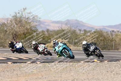 media/Dec-06-2025-CVMA (Sat) [[4a896cc04c]]/Race 4-Formula Middleweight/